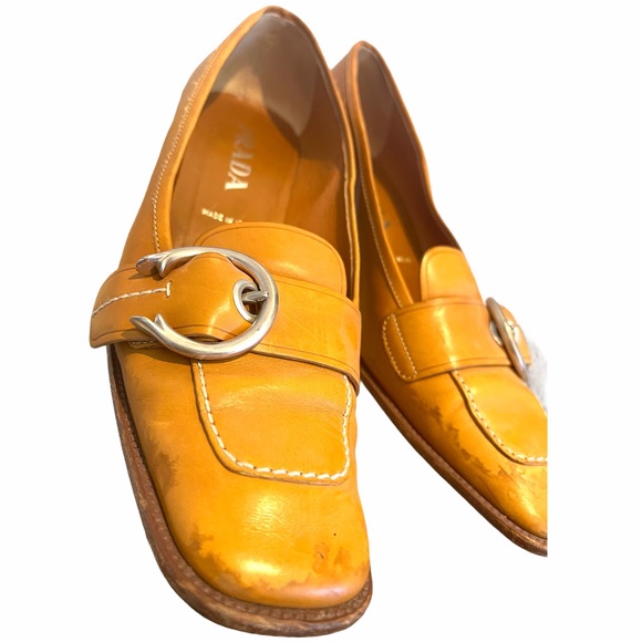 Prada shoes - tan - buckle - kitten heel - size 38 - Picture 5 of 10